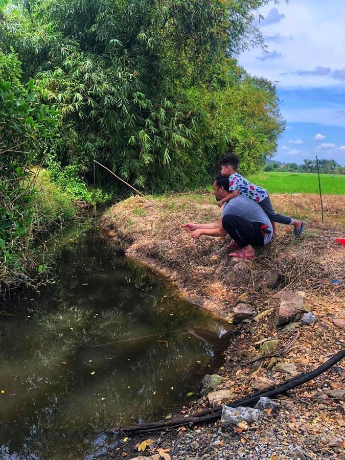 Rumah Kurnia Kangar Esterno foto